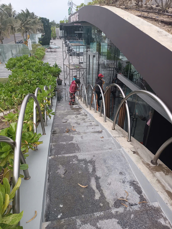 Dịch vụ vệ sinh công nghiệp